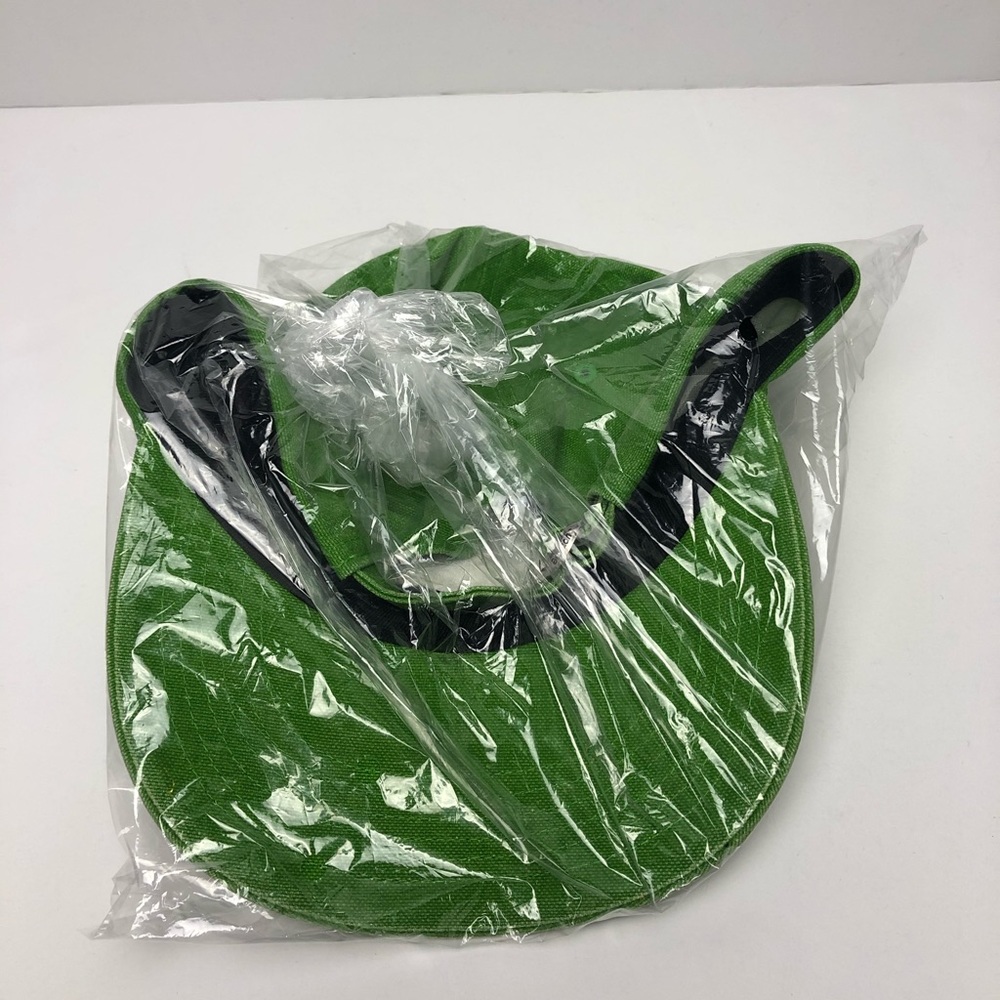 Supreme hat - Picture 3 of 3